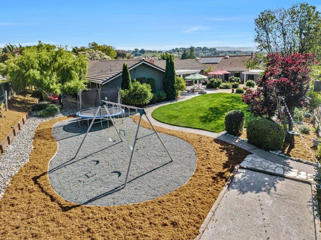 3187 High Meadow Lane, San Jose CA: https://media.crmls.org/mediaz/daeaa459-c7be-485f-b539-0788e39d0966.jpg