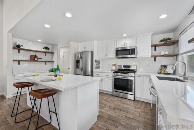9335 Telkaif St, Lakeside CA: https://media.crmls.org/mediaz/daeaa76b-a94b-4d4a-8277-82697554fd12.jpg