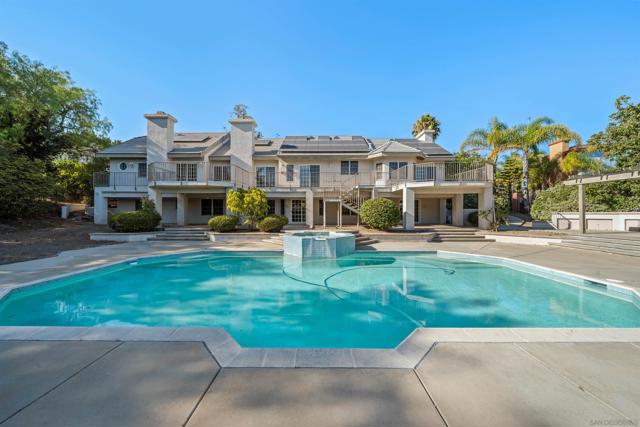 11429 Sir Francis Drake, La Mesa CA: https://media.crmls.org/mediaz/daeb3d2b-dd60-4a65-b381-8c19778f025e.jpg