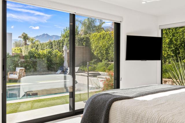 57601 Santo Thomas, La Quinta CA: https://media.crmls.org/mediaz/daeb523b-4efd-4980-9b20-b83988b1573e.jpg