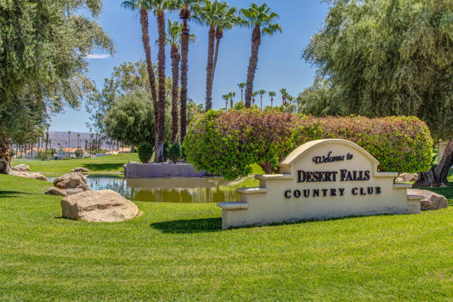 105 Brandigo Circle, Palm Desert CA: https://media.crmls.org/mediaz/daebedc2-3afb-4ef5-9e7d-1a528c640208.jpg