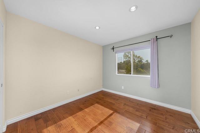 Detail Gallery Image 12 of 28 For 4175 Misty Ridge, San Diego,  CA 92130 - 4 Beds | 2/1 Baths