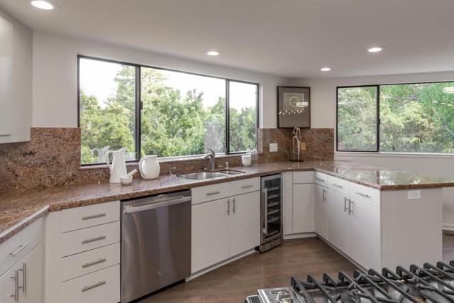 Image 9 of 29 For 25603 Fernhill Drive