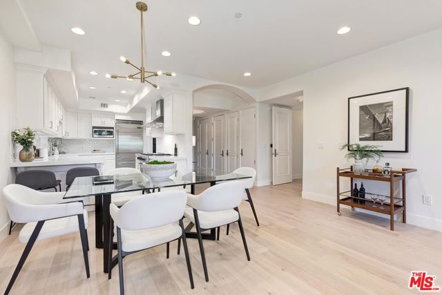 2 Bed Home for Sale in Los Angeles, California