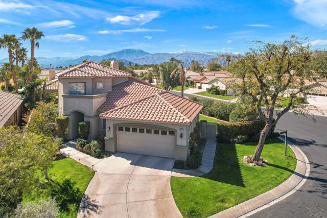 80055 Jasper Park Avenue, Indio CA: https://media.crmls.org/mediaz/daf09167-c6bb-4501-82e2-4c41a5a95780.jpg