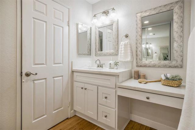 Detail Gallery Image 7 of 12 For 5605 Friars Rd #270,  San Diego,  CA 92110 - 2 Beds | 2 Baths