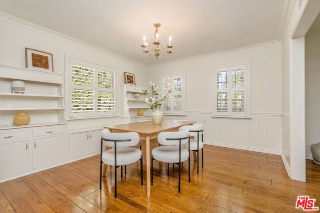 6317 Orion Avenue, Van Nuys CA: https://media.crmls.org/mediaz/daf2f267-49d9-4a3f-8cb5-cae93ab63b94.jpg