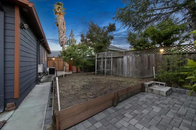 185 Mclellan Avenue, San Mateo CA: https://media.crmls.org/mediaz/daf3fa72-134a-4a74-9be3-1721f977ab15.jpg