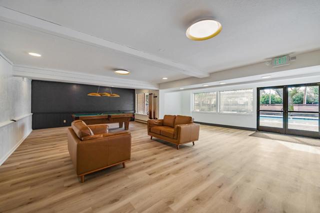 58 N El Camino Real, San Mateo CA: https://media.crmls.org/mediaz/daf4bd7c-bd1c-4dd5-9d78-707870fcec92.jpg
