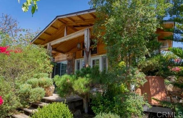 Detail Gallery Image 23 of 28 For 30427 Circle R Ln, Valley Center,  CA 92082 - 5 Beds | 4 Baths