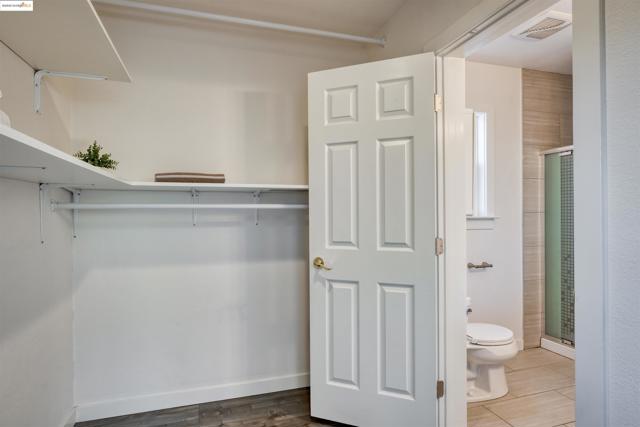 Image 19 of 32 For 2914 Stanton St