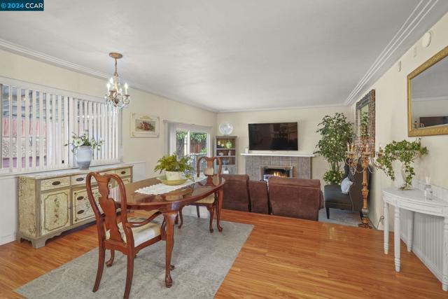 Image 5 of 29 For 2279 Saint George Dr