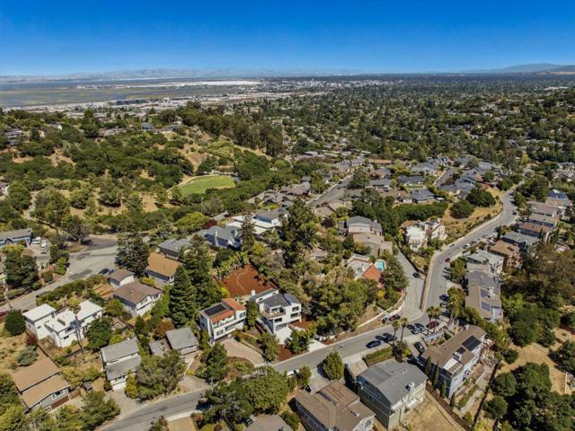 324 Clifton Avenue, San Carlos CA: https://media.crmls.org/mediaz/daf959a2-b345-415c-89be-bba7ec78e18c.jpg