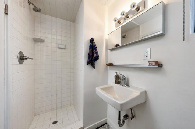 503 E Laurel Circle, Palm Springs, CA 92262