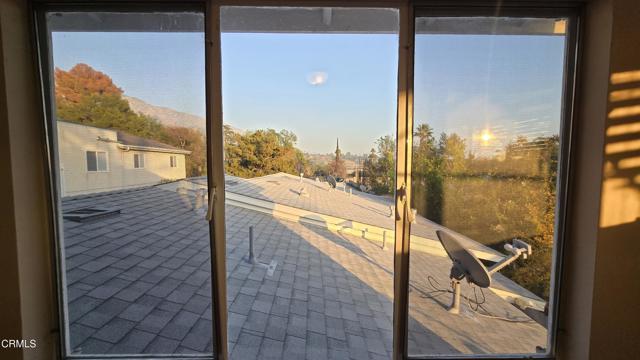 Detail Gallery Image 18 of 26 For 1483 N Altadena Dr, Pasadena,  CA  - 2 Beds | 1 Baths