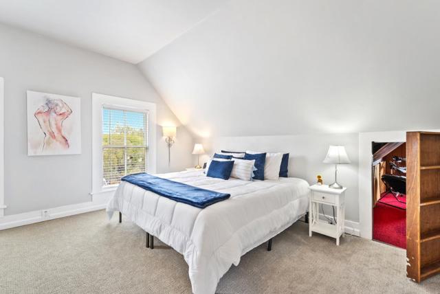 148 Mason Street, Santa Cruz CA: https://media.crmls.org/mediaz/dafaf80d-44b1-4f7d-b115-855c651df60f.jpg