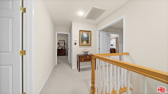 219 Baybrook Court, Lake Sherwood CA: https://media.crmls.org/mediaz/dafc3110-d22a-47ee-a058-1a50441e57da.jpg