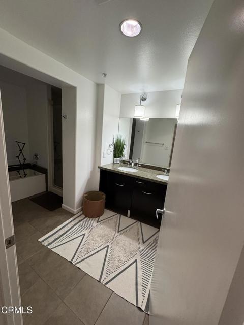 Detail Gallery Image 20 of 34 For 250 N 1st St #510,  Burbank,  CA 91502 - 2 Beds | 3 Baths