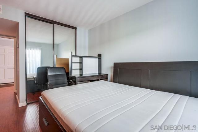 4527 Contour Blvd., San Diego CA: https://media.crmls.org/mediaz/dafcc4b6-3122-49e4-b5a6-8b5e0a2e2ad4.jpg