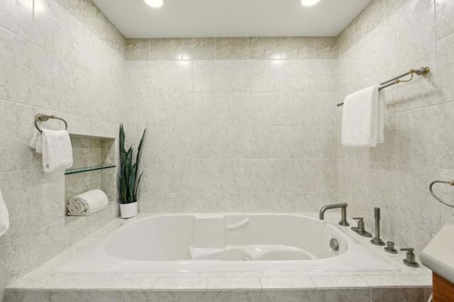 1 Creekridge Court, San Mateo CA: https://media.crmls.org/mediaz/daff1244-3a79-44b9-8fb2-b0c2aa11fd25.jpg