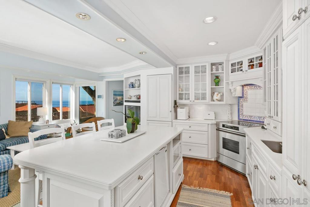 MLS #250041461SD image #11