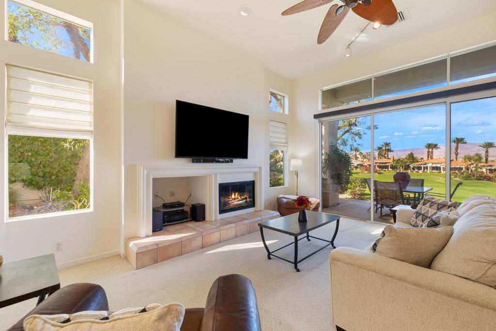 MLS #219138251DA image #3