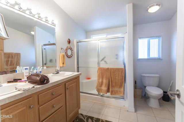 Detail Gallery Image 27 of 34 For 1215 Anchors Way Dr #105,  Ventura,  CA 93001 - 2 Beds | 2 Baths