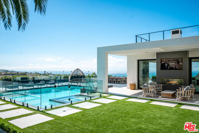 5944 Filaree, Malibu CA: https://media.crmls.org/mediaz/db019e6a-9724-434f-b6a3-d7ef937e1202.jpg