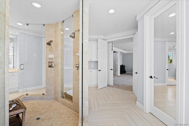 301 Cantle Lane, Encinitas CA: https://media.crmls.org/mediaz/db027ae0-9c53-41e9-9f70-01ce97572034.jpg