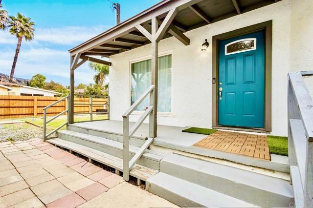 821 Maria Avenue, Spring Valley CA: https://media.crmls.org/mediaz/db029426-66d3-4667-a3e3-18669f1e9b94.jpg