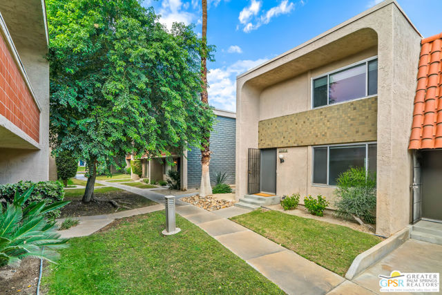 2260 N Indian Canyon Drive #A, Palm Springs, CA 92262