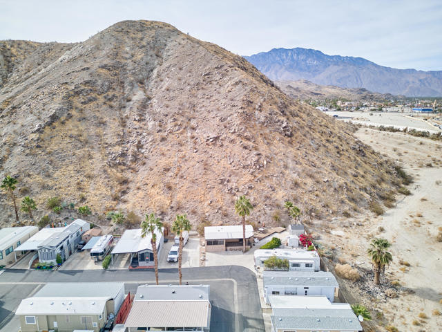 Image 37 of 42 For 69333 Palm Canyon Drive 62