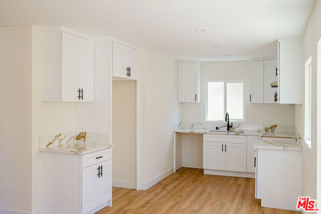 6006 2nd Avenue, Los Angeles CA: https://media.crmls.org/mediaz/db05c3fb-a784-45ce-a99c-0f1f376c7d59.jpg