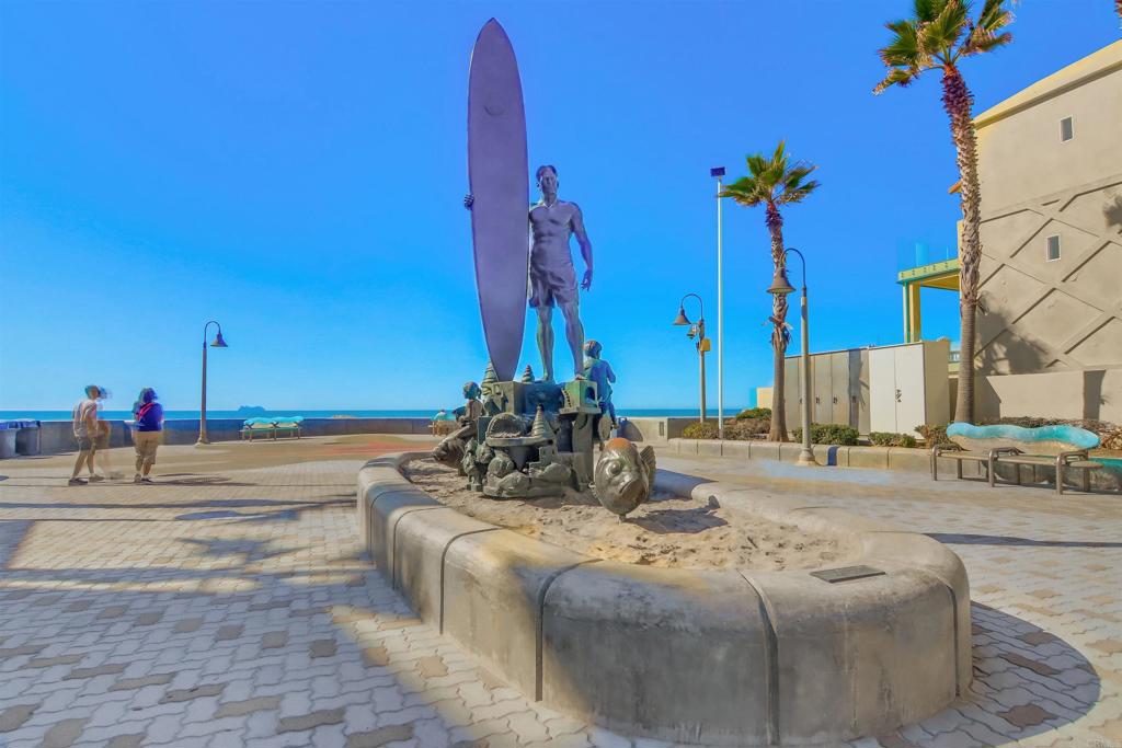 https://media.crmls.org/mediaz/db063795-3297-4eb2-9eb5-7317ee5ae358.jpg?preset=X-Large