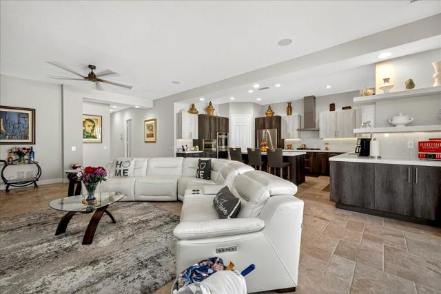 22-Family Room and Kitchen