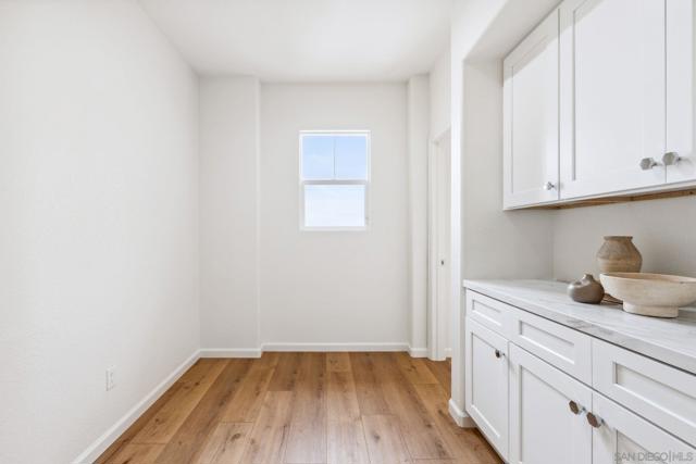 13133 Via Canyon Dr, San Diego CA: https://media.crmls.org/mediaz/db06f1f3-a70a-44d1-9ed9-1ed6b4fab925.jpg
