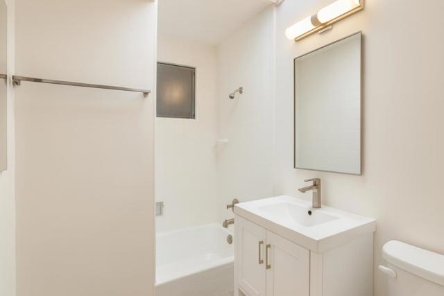 3728 Carlson Circle, Palo Alto CA: https://media.crmls.org/mediaz/db072dd5-7c33-4ba2-9ab5-3229b2ca500d.jpg