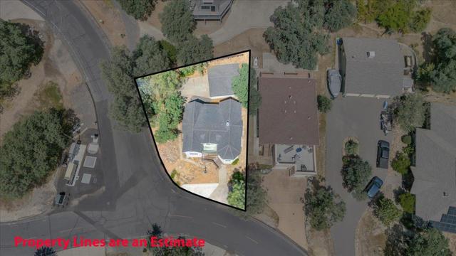 475 Sunrise Road, Copperopolis CA: https://media.crmls.org/mediaz/db07a173-f835-45ab-af2a-851a1a757d65.jpg