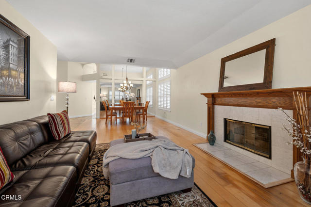 Detail Gallery Image 6 of 39 For 286 Golden Fern Ct, Simi Valley,  CA 93065 - 4 Beds | 2 Baths