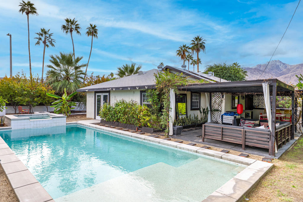 MLS #219139042PS image #2