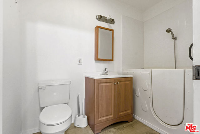 1204 Smith Place, Long Beach, California 90806, 3 Bedrooms Bedrooms, 0 ,1 BathroomBathrooms,Single Family Residence,For Sale,Smith,0,25631795