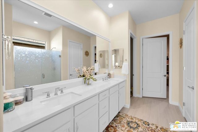 28 Chablis, Rancho Mirage CA: https://media.crmls.org/mediaz/db0a2fbd-ebd3-4bc3-bb7c-51d1cae4517e.jpg