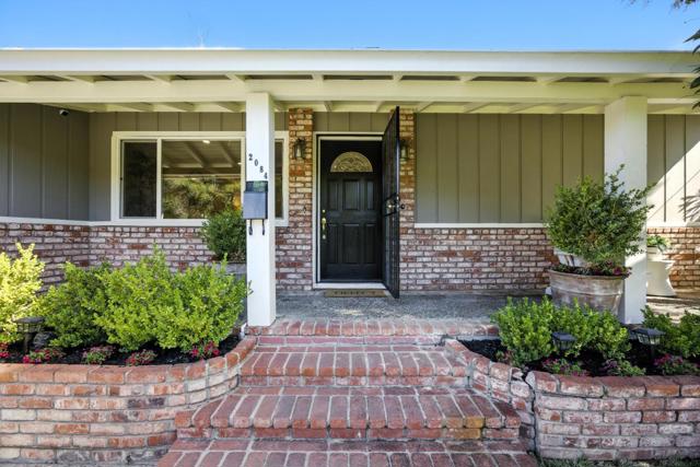 2084 San Carlos Avenue, San Carlos CA: https://media.crmls.org/mediaz/db0a3828-ed03-4131-924d-ee76cd470b9c.jpg