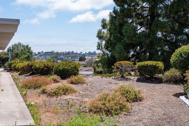 3685 N Vista Campana, Oceanside CA: https://media.crmls.org/mediaz/db0a51cb-df67-4942-ad6d-a011ca046bee.jpg