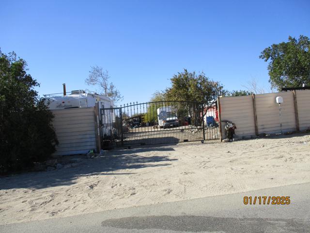Details for 27925 Hotwell Road, Desert Hot Springs, CA 92241