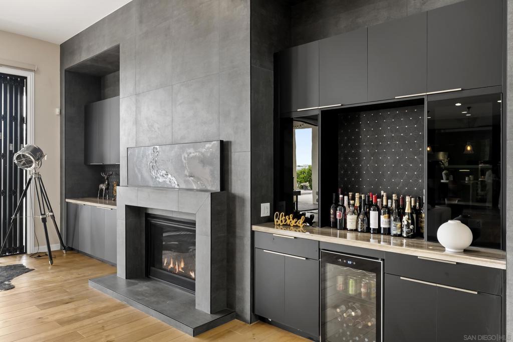 MLS #250032415SD img 22