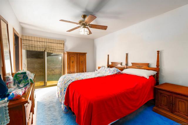 8546 Blanco Terrace, El Cajon CA: https://media.crmls.org/mediaz/db0cb571-5660-41d9-a047-bfa3de0ecc85.jpg