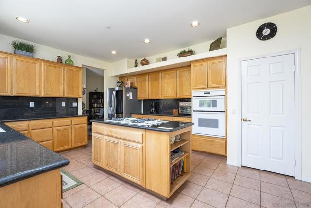 Image 11 of 34 For 2914 Stonefield Dr