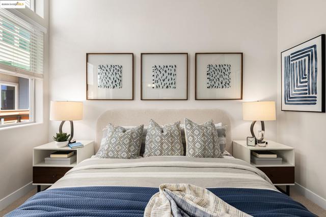 28976 Parkwood Lane, Hayward CA: https://media.crmls.org/mediaz/db0f39dd-ce9f-486d-a5c9-b68874f465e3.jpg