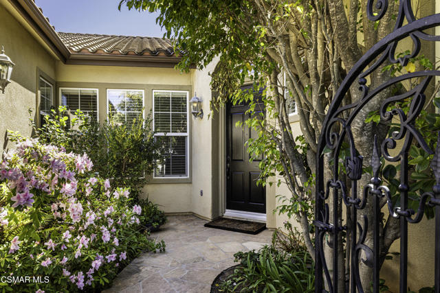 3178 Sunset Hills Boulevard, Thousand Oaks CA: https://media.crmls.org/mediaz/db0f4a51-85b9-4615-a920-435502b5749a.jpg